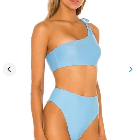 NEW Lovers + Friends Bikini Top Revolve Nimah Blue One Shoulder Tie Size M - Picture 2 of 9